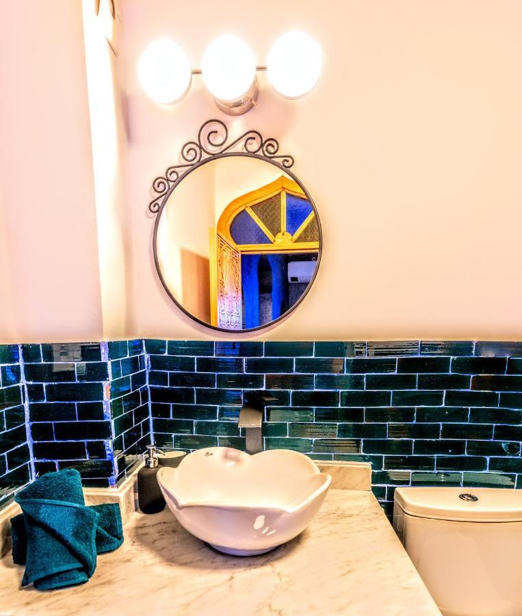 Old World Charm, Modern Comfort Chefchaouen Bagian luar foto